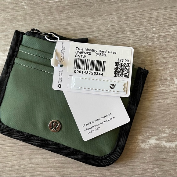 Lululemon True Identity Card Case - Green Twill - Picture 4 of 9